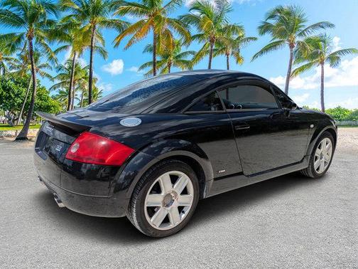 2004 Audi TT 3.2 quattro