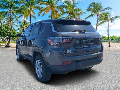 2024 Jeep Compass Sport