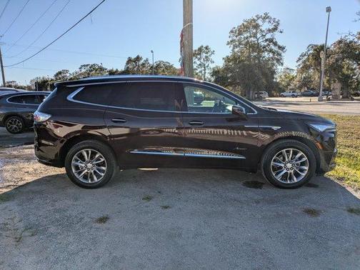 2022 Buick Enclave Avenir