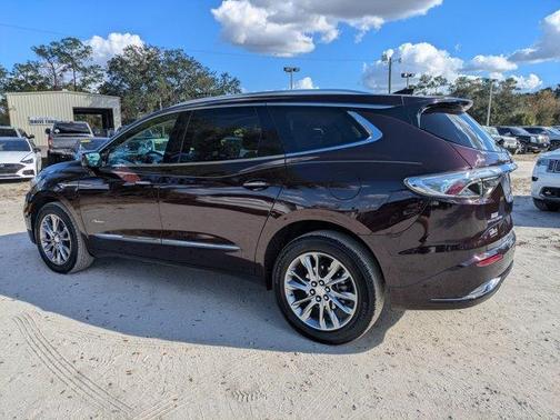 2022 Buick Enclave Avenir