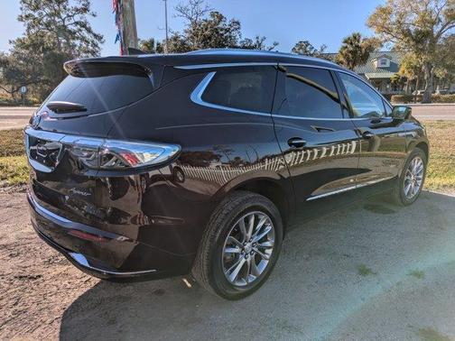 2022 Buick Enclave Avenir
