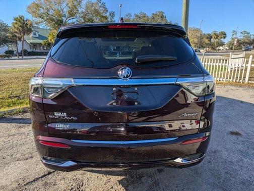 2022 Buick Enclave Avenir