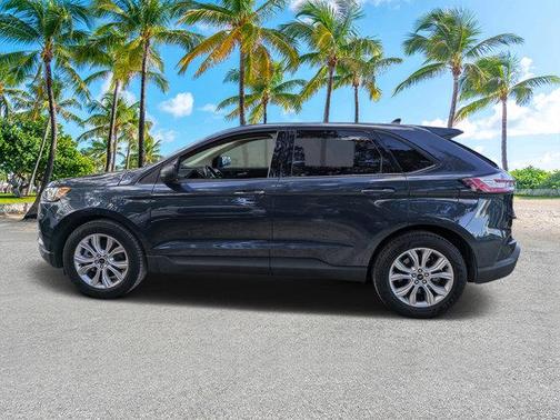 Stone Blue Metallic 2024 Ford Edge SE