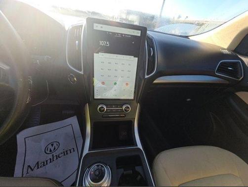 2024 Ford Edge SE