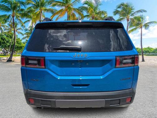 Hydro Blue Pearlcoat 2026 Jeep Cherokee LAREDO/LIMITED