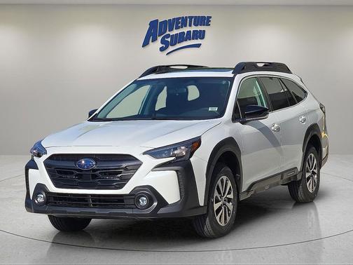 Crystal White Pearl 2025 Subaru Outback Premium