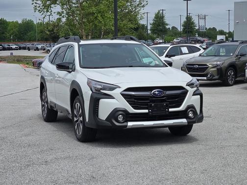 Crystal White Pearl 2025 Subaru Outback Limited