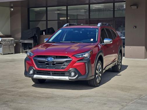 2025 Subaru Outback Touring XT