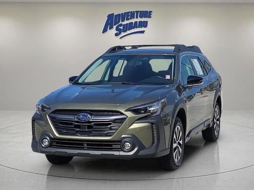 Green Metallic 2024 Subaru Outback Premium