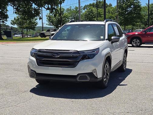 Crystal White Pearl 2026 Subaru Forester Limited