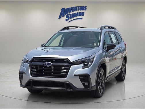 Ice Silver Metallic 2024 Subaru Ascent Onyx Edition