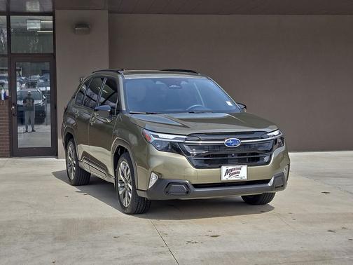 2025 Subaru Forester Touring