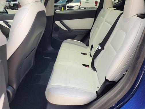 2021 Tesla Model Y Standard Range Rear-Wheel Drive