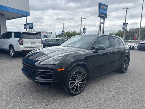 2023 Porsche Cayenne Platinum Edition