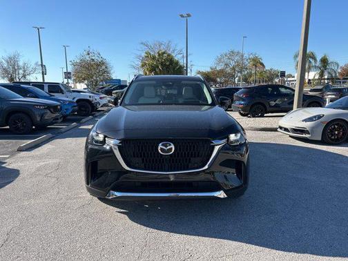 2024 Mazda CX-90 PHEV Premium Plus