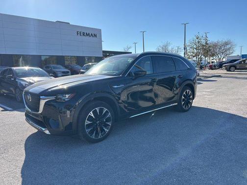 2024 Mazda CX-90 PHEV Premium Plus