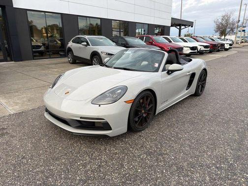 2025 Porsche 718 Boxster GTS 4.0