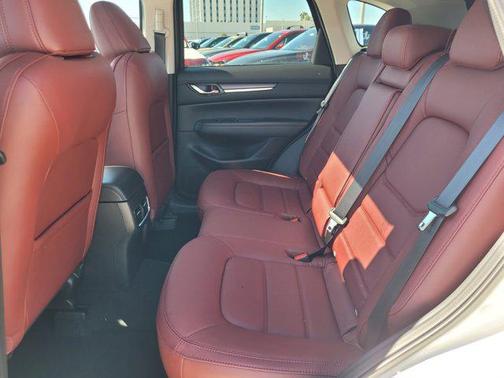 2025 Mazda CX-5 Carbon Edition