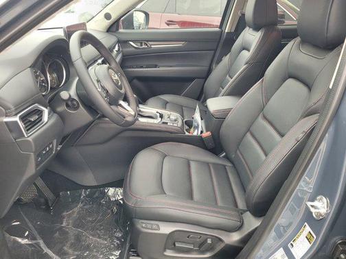 2025 Mazda CX-5 Carbon Edition