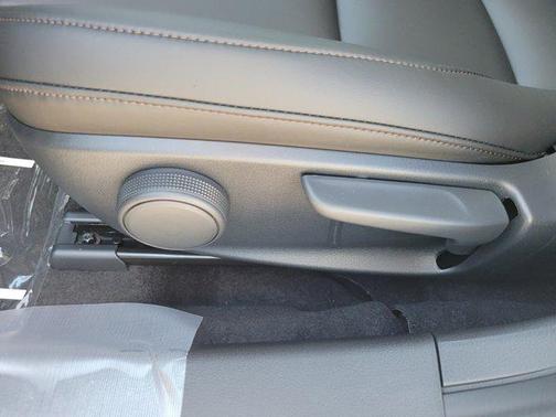2025 Mazda Mazda3 FWD w/Select Package