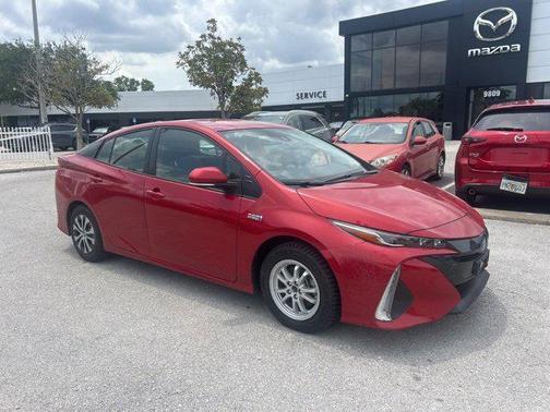 2021 Toyota Prius Prime XLE