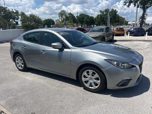 2016 Mazda Mazda3 i Sport