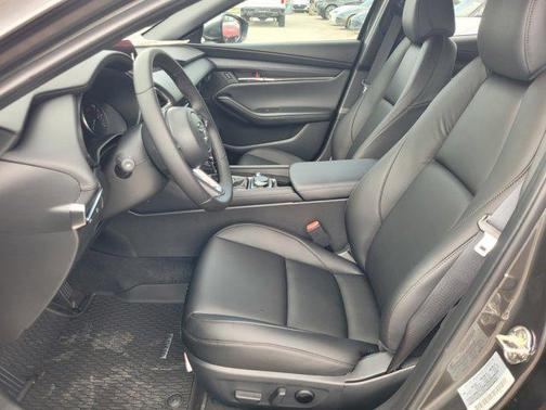 2025 Mazda Mazda3 FWD w/Preferred Package