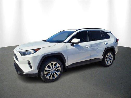 2020 Toyota RAV4 XLE Premium