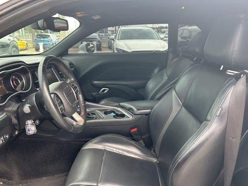 2015 Dodge Challenger SXT Plus