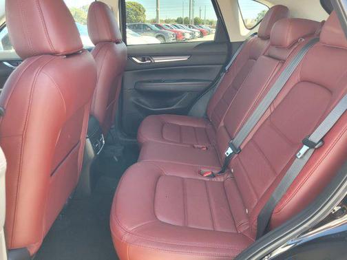 2025 Mazda CX-5 Carbon Edition