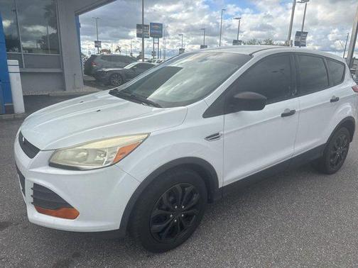 2014 Ford Escape S