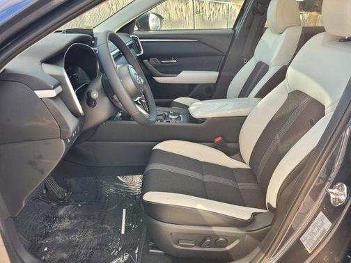 2026 Mazda CX-50 2.5 S Preferred Package