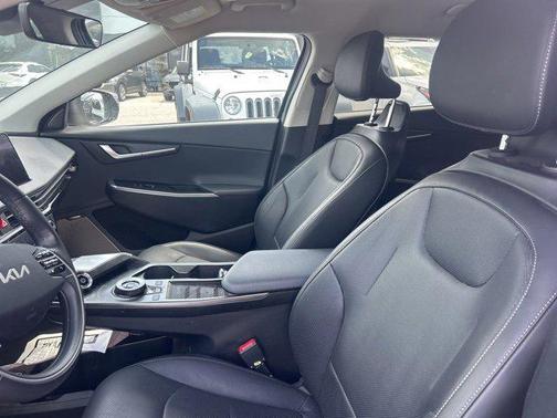 2022 Kia EV6 Wind