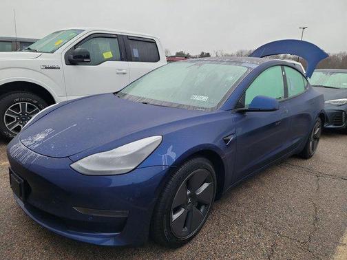 2021 Tesla Model 3 Standard Range Plus
