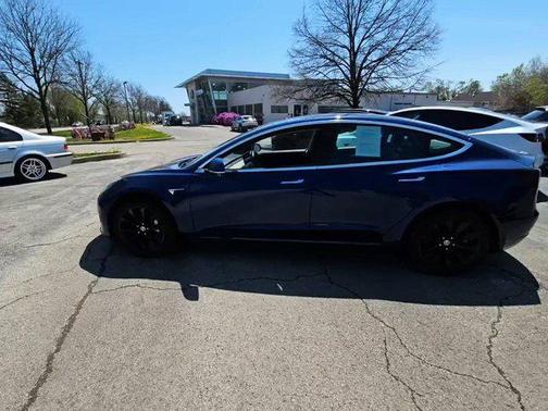 2019 Tesla Model 3 Standard Range Plus