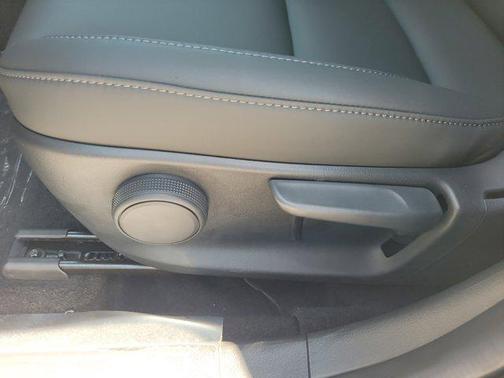 2025 Mazda CX-30 Select