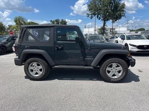2017 Jeep Wrangler Sport