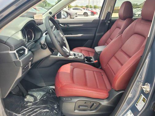 2025 Mazda CX-5 Carbon Edition