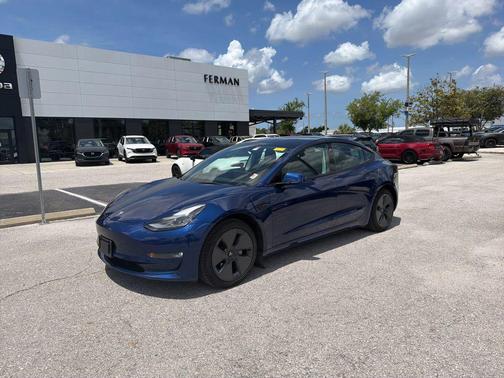Deep Blue Metallic 2021 Tesla Model 3 Long Range