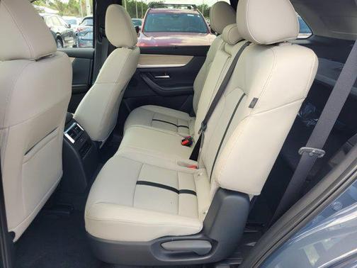 2025 Mazda CX-70 PHEV Premium Package