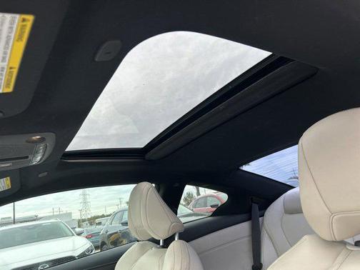 2018 INFINITI Q60 3.0T LUXE