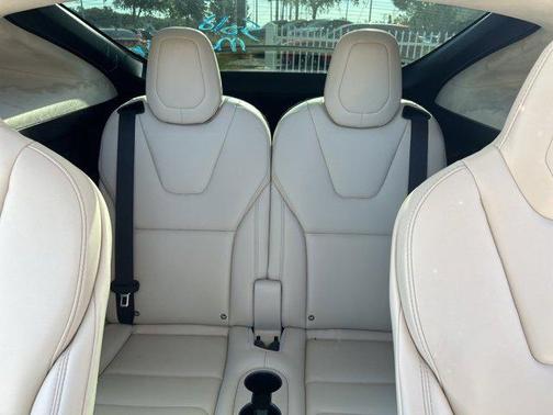 2018 Tesla Model X 75D