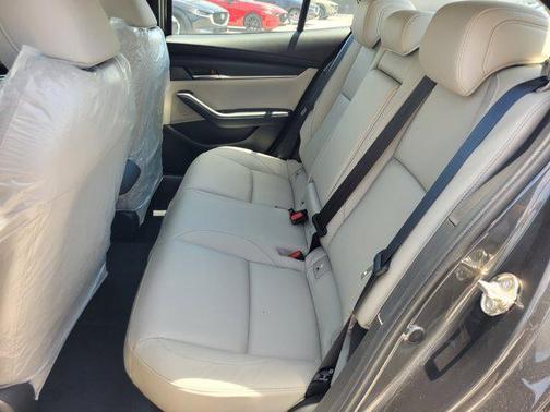 2025 Mazda Mazda3 FWD w/Preferred Package