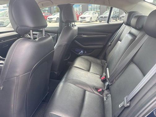 2019 Mazda Mazda3 FWD w/Preferred Package