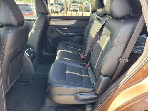 2025 Mazda CX-70 PHEV Premium Plus Package