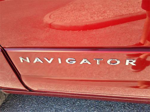 2017 Lincoln Navigator Select