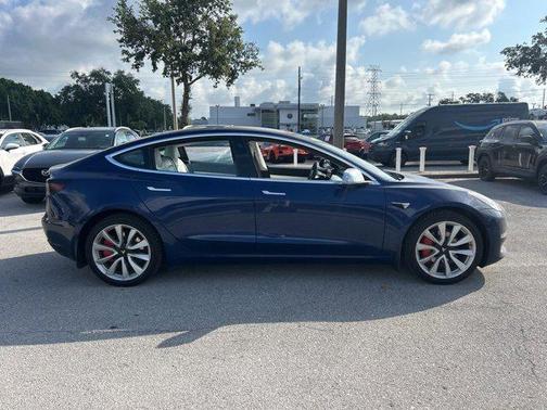 2018 Tesla Model 3 Long Range