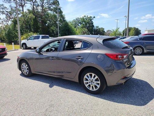 2017 Mazda Mazda3 Sport