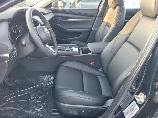 2025 Mazda Mazda3 FWD w/Preferred Package