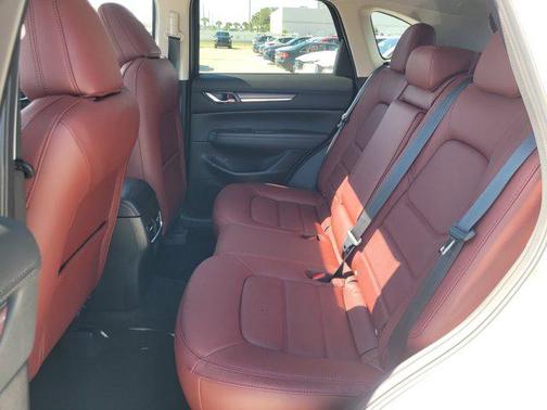 2025 Mazda CX-5 Carbon Edition